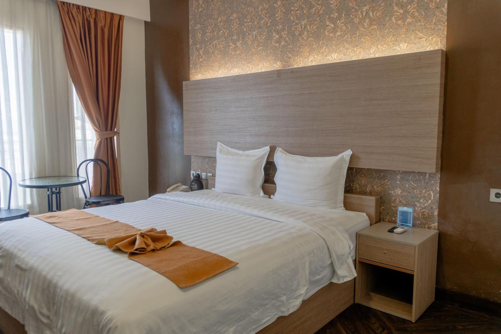 Muara Hotel And Mall Ternate Dış mekan fotoğraf